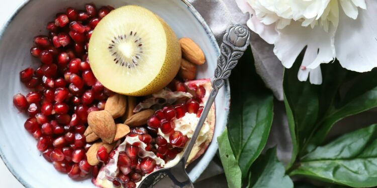 Higher Antioxidant Intake Linked To Reduced Risk Of Low Back Pain