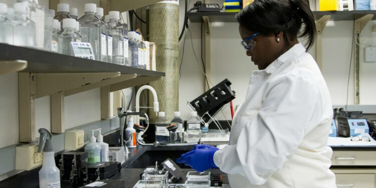 New Test Promises Early Detection For Ovarian Cancer