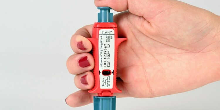 New Drug Supercharges Lifesaving Effects Of Naloxone