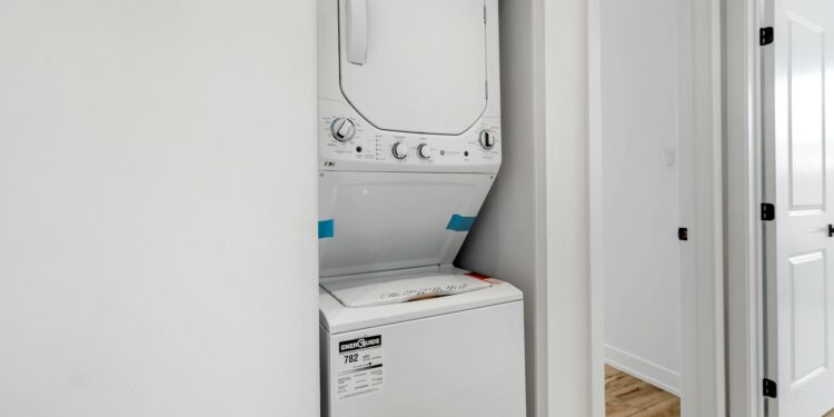 Doctors Sound Alarm On Everyday Dryer Sheets