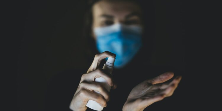 Early Data Indicates New Coronavirus Variant Symptoms Unchanged 