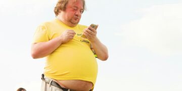 Belly Fat Could Spell Trouble For Your Brain