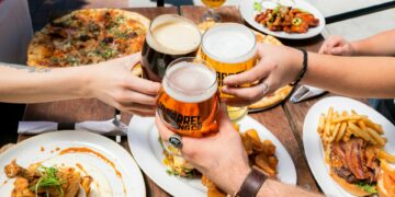 Study Finds Excessive Drinking Poses Greater Heart Risks For Women