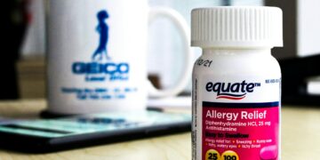 Which Of The Following Is NOT A Symptom Of An Allergic Reaction?