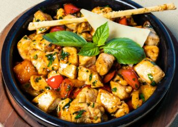 Keto Diet Gains Spotlight For Fighting Skin Condition