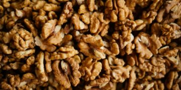 Organic Nuts Under Fire For Spreading E. Coli