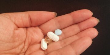 Which Vitamin Is An Antioxidant And Boosts Immune Function?