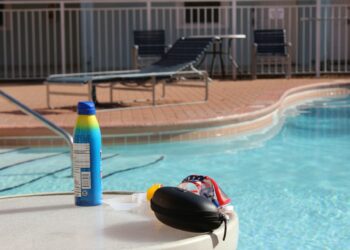 Ordinary Drugs And Lotions Are Worsening Sun Damage