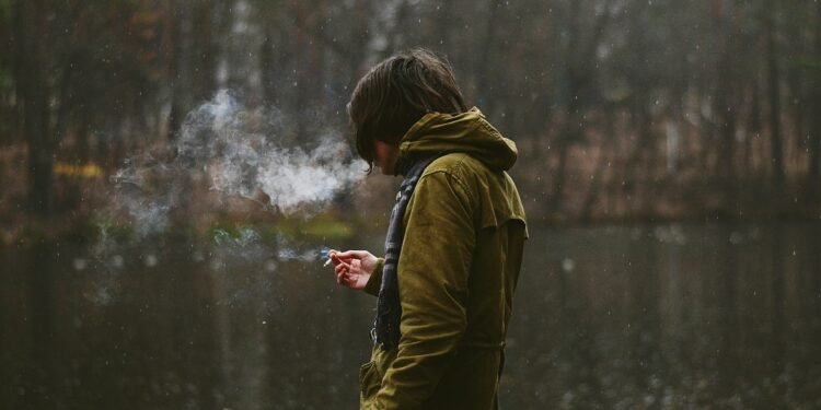 The Combo Found To Intensify Lung Cancer Risks