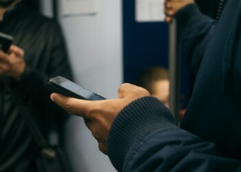 New Study Links Screen Time To Heart Attack Risk