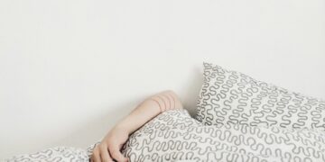 Weekend Sleep-Ins Could Transform Heart Health