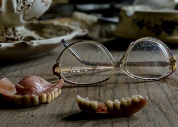 Dental Issues Linked To Hormonal Changes