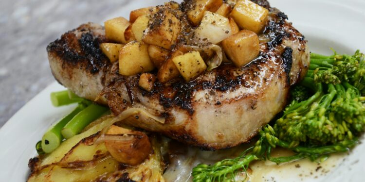 Which Part Of The Digestive System Absorbs Nutrients?