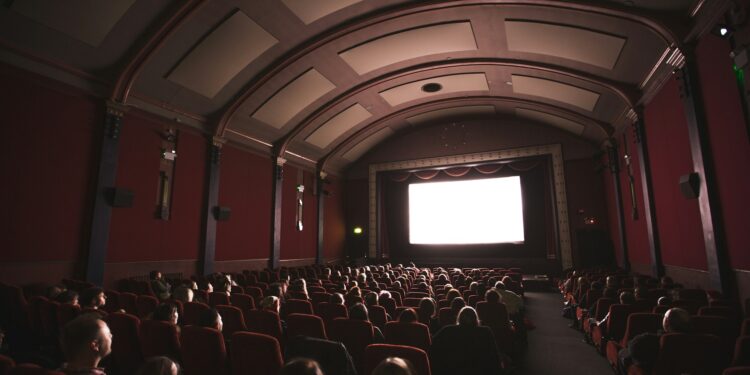 Scientists Map Brain Activity During Movie Watching