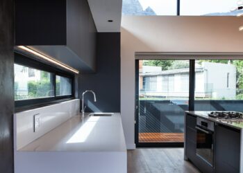 Lung Hazards Loom For Workers Crafting Countertops