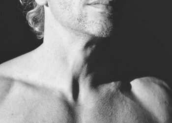 Which Is An Autoimmune Disease Affecting The Thyroid?