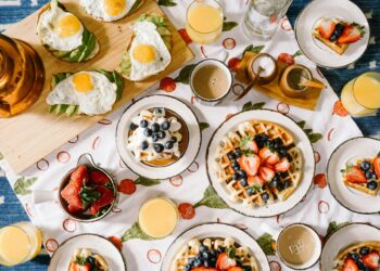 Big Breakfasts Proven To Make Heart Patients Happier