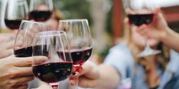 Red Wine’s Cancer-Fighting Powers Debunked