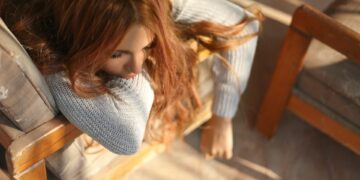 Which Condition Is Caused By Vitamin B12 Deficiency, Leading To Fatigue?